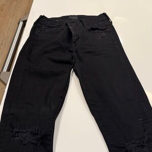 MOTHER Jean High Waisted The Looker Ankle Fray
Guilty As Sin
